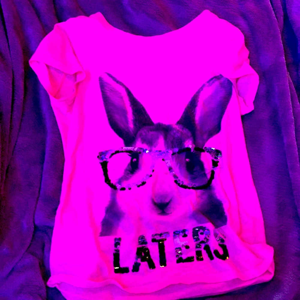 Pink shirt with rabbit in front